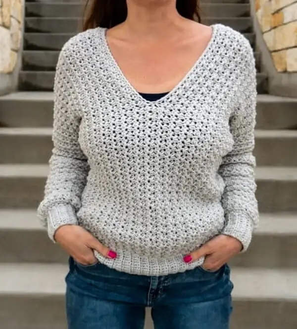 Basic V-neck Sweater