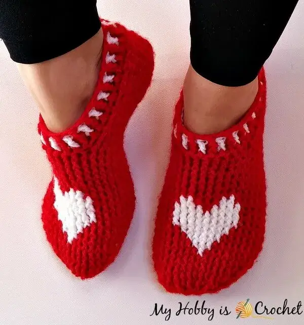 Easy and Fast Slippers with Heart