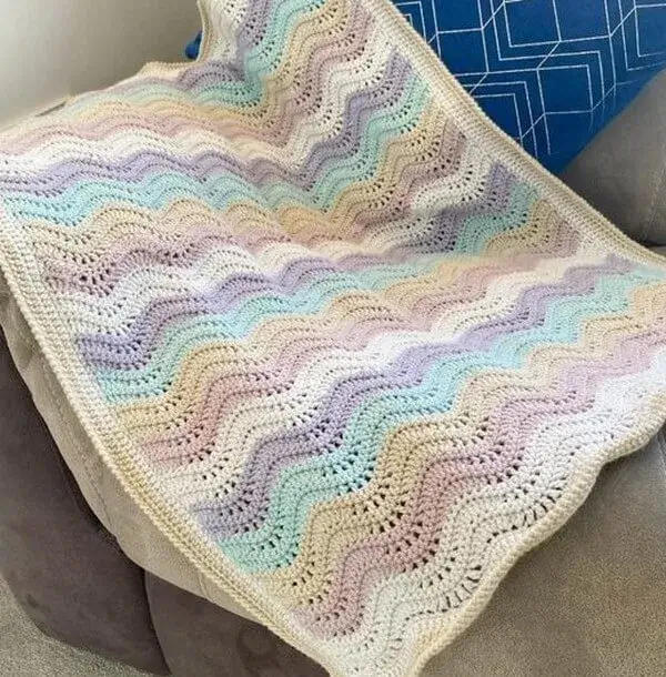 Pastel Feather and Fan Blanket